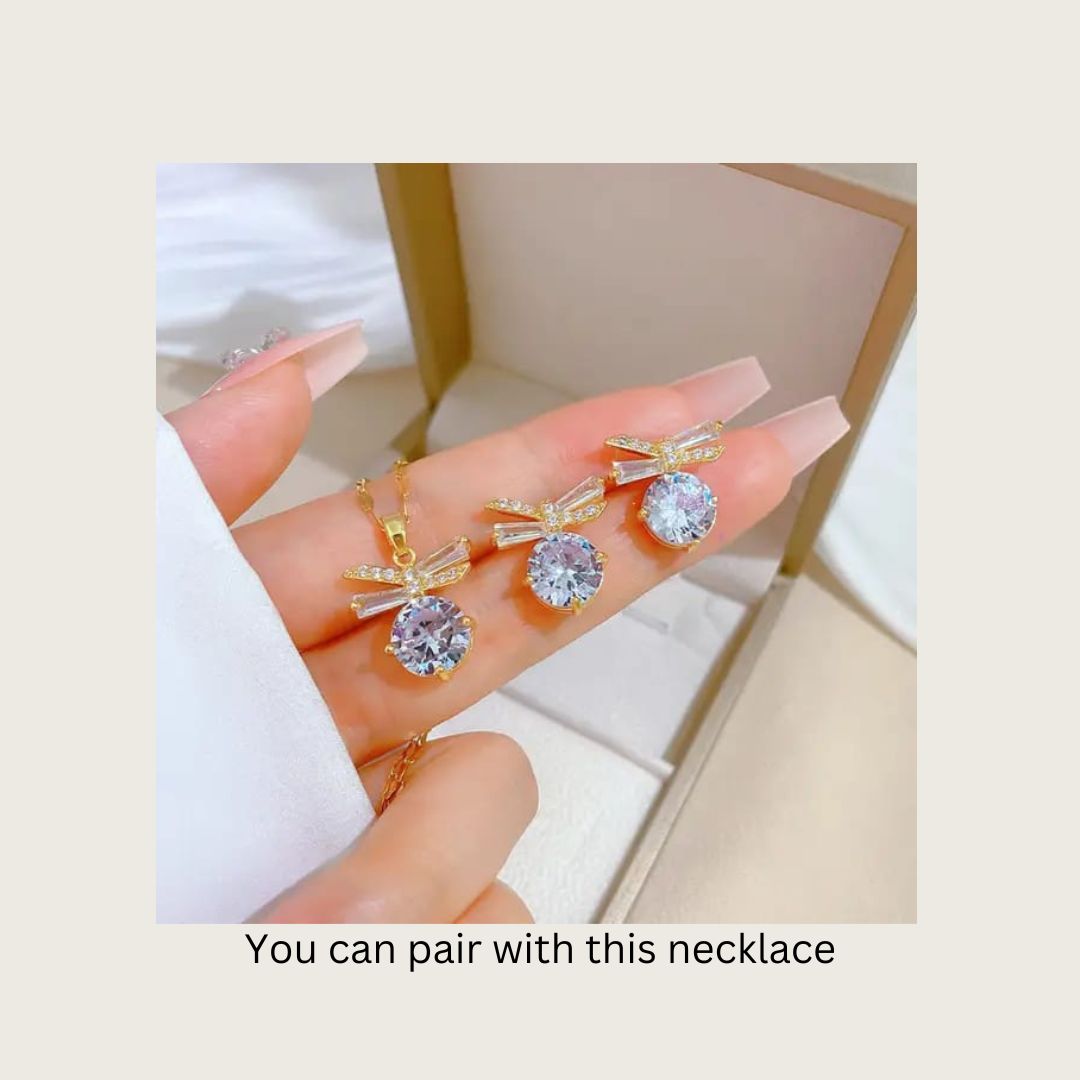 Zircon Drop Necklace