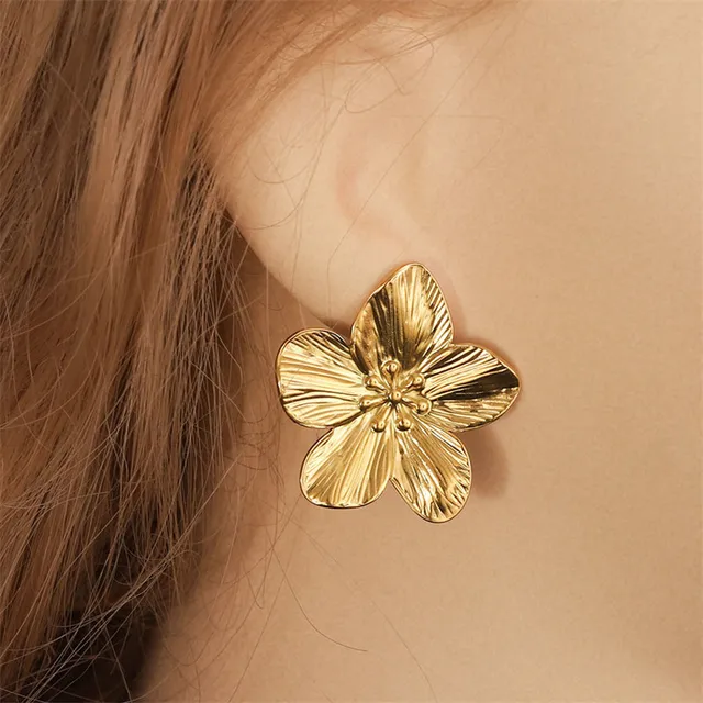 Retro Flower Earrings