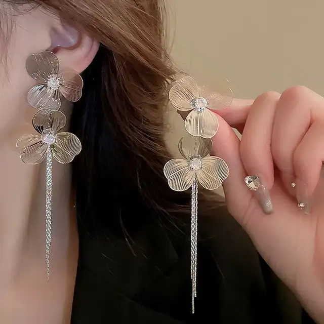 Flower Tassel Earrings