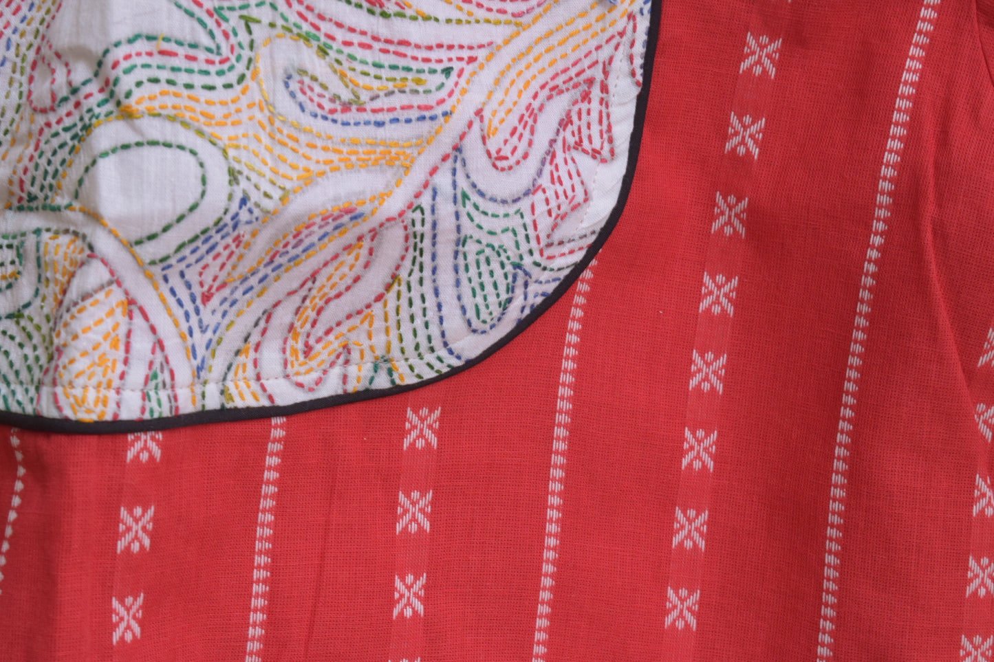 Begampuri Katha-Stitch Blouse