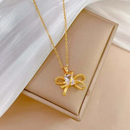 Bow Zircon Necklace