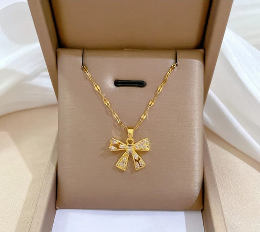 Twinkle Bows Necklace