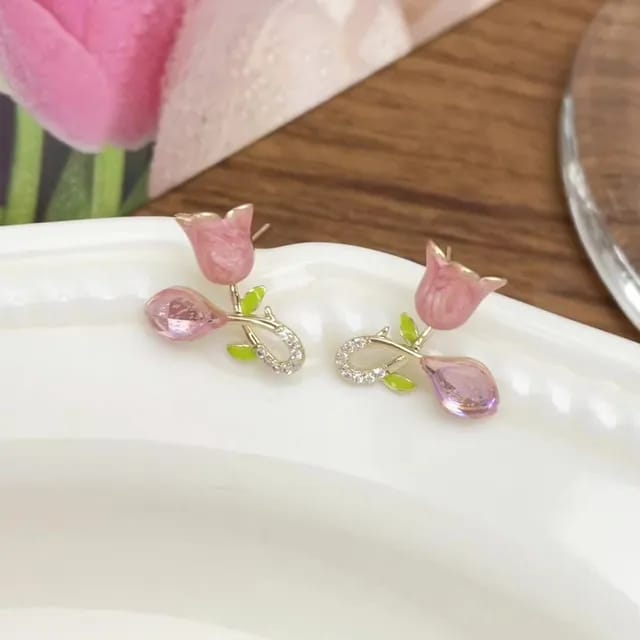 Tulip Bow Earrings